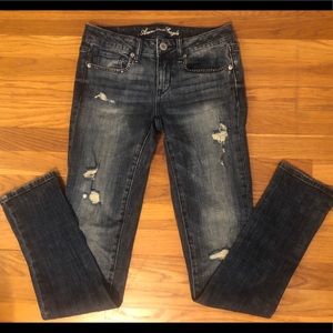 AE stretch destroyed jeans
